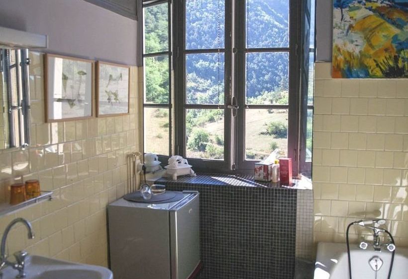 مبيت وإفطار Ermitage De Peyreleau