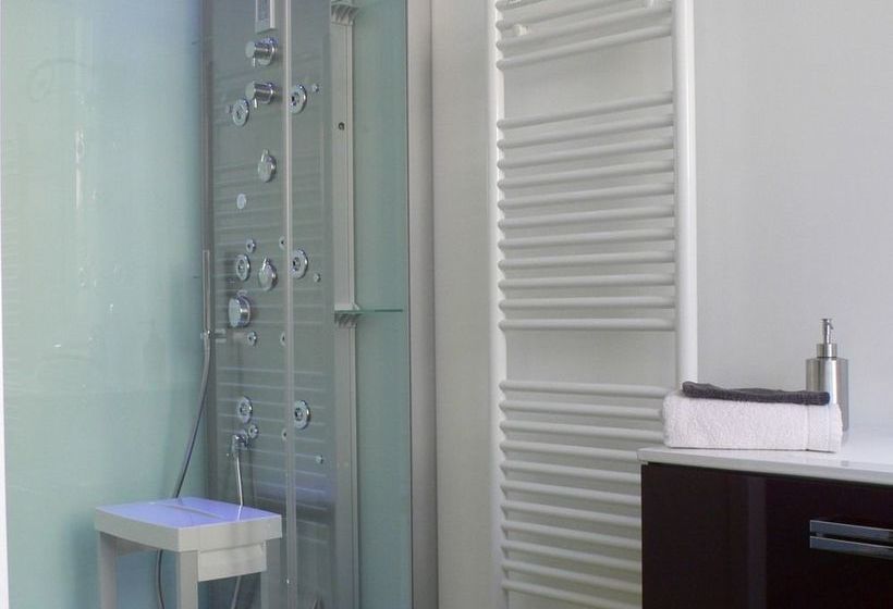 مبيت وإفطار Ermitage De Peyreleau