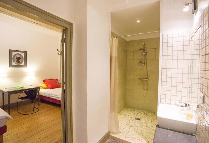 مبيت وإفطار La Forge De Montolieu