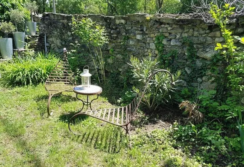 Aamiaismajoitus (B&B) Le Clos De L Ambre
