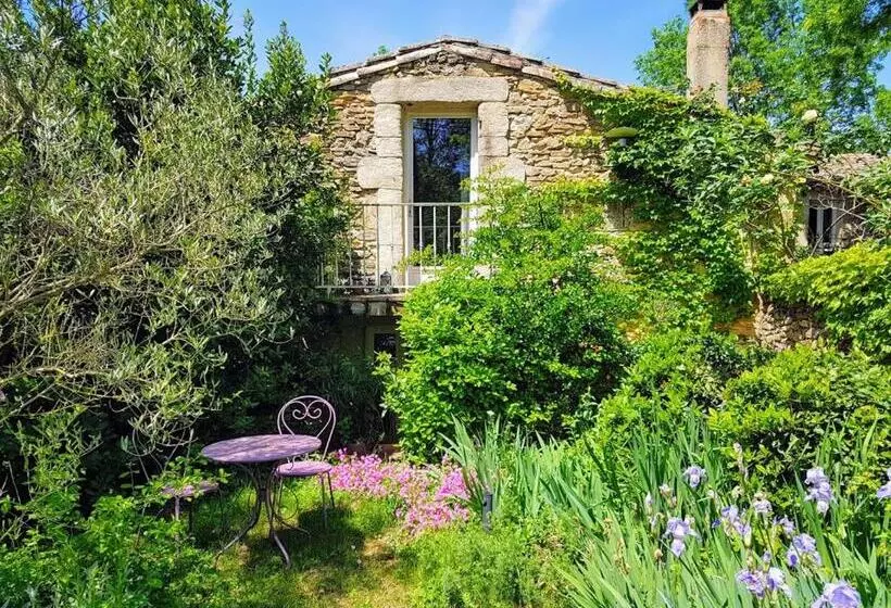 Aamiaismajoitus (B&B) Le Clos De L Ambre