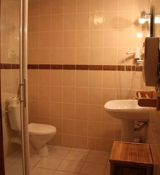 ベッドアンドブレックファースト Les Chambres D Hôtes Le Triskèle