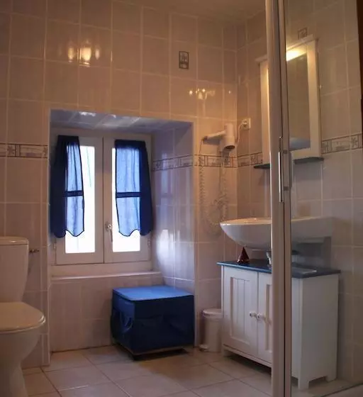 ベッドアンドブレックファースト Les Chambres D Hôtes Le Triskèle