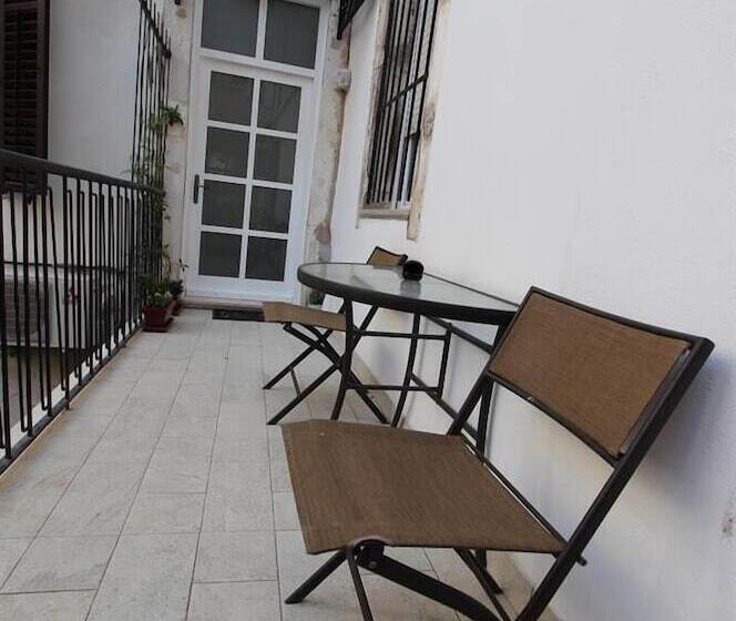 Central Apartments Integrated