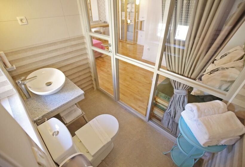 Central Apartments Integrated