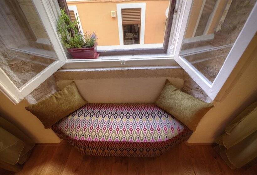 Central Apartments Integrated