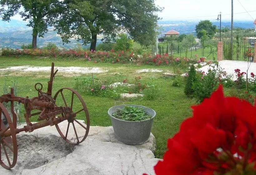ホテル Agriturismo Borgo San Martino