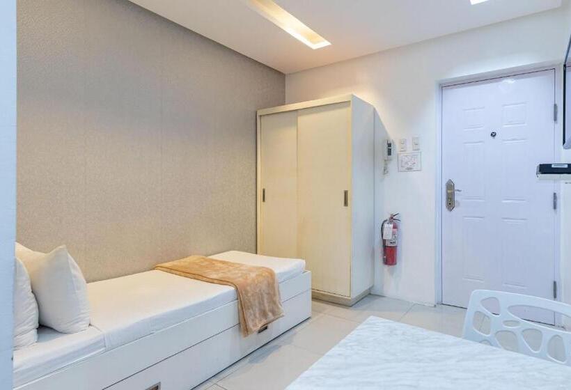 Отель Baymont Suites & Residences