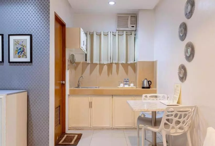 ホテル Baymont Suites & Residences