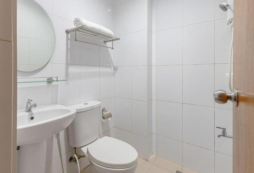 Отель Baymont Suites & Residences