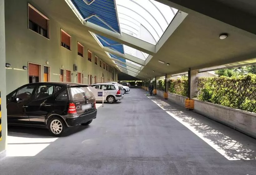 ホテル City Legnano