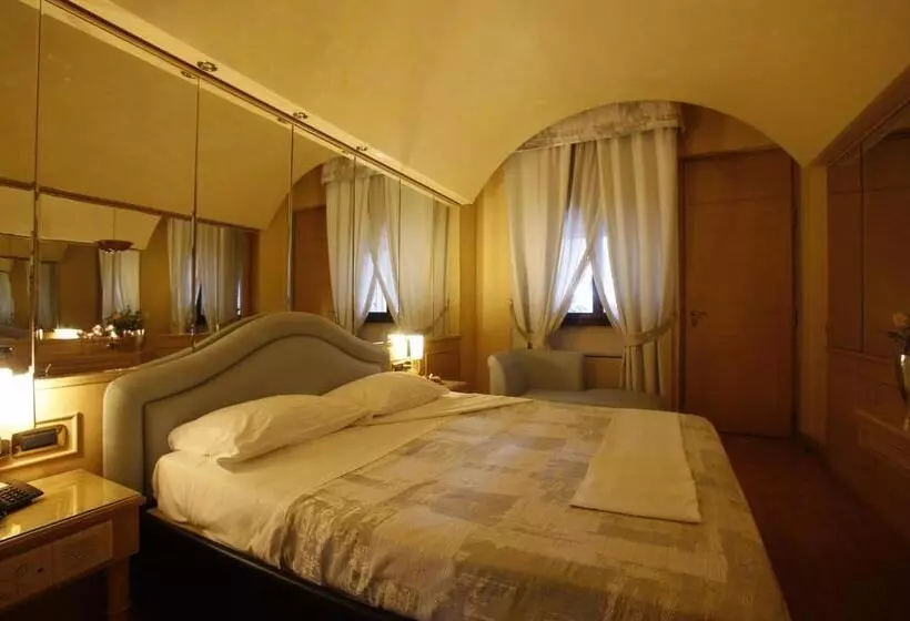 ホテル City Legnano