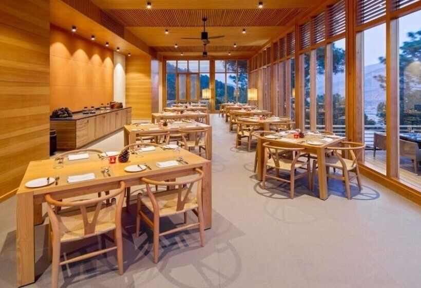 هتل Dhensa Resort