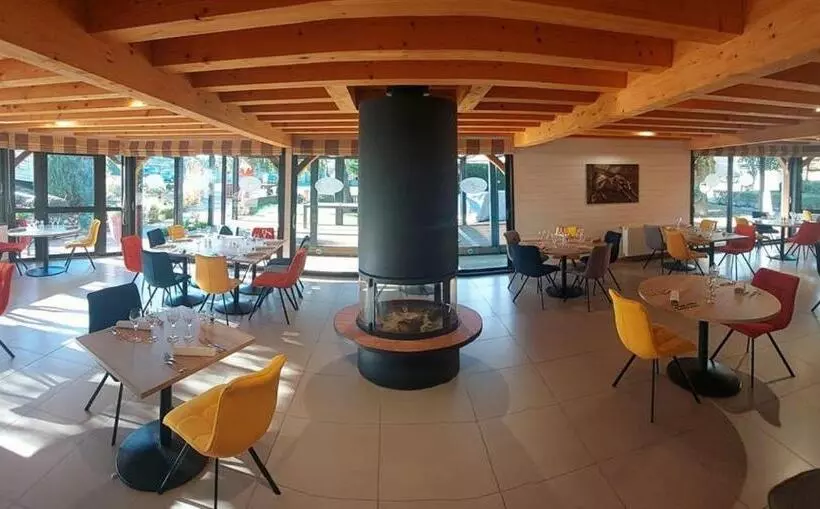 Hotelli Domaine De La Haie Des Granges