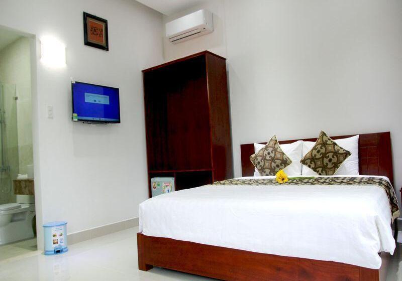 هتل Hoi An Golden Horse Villa