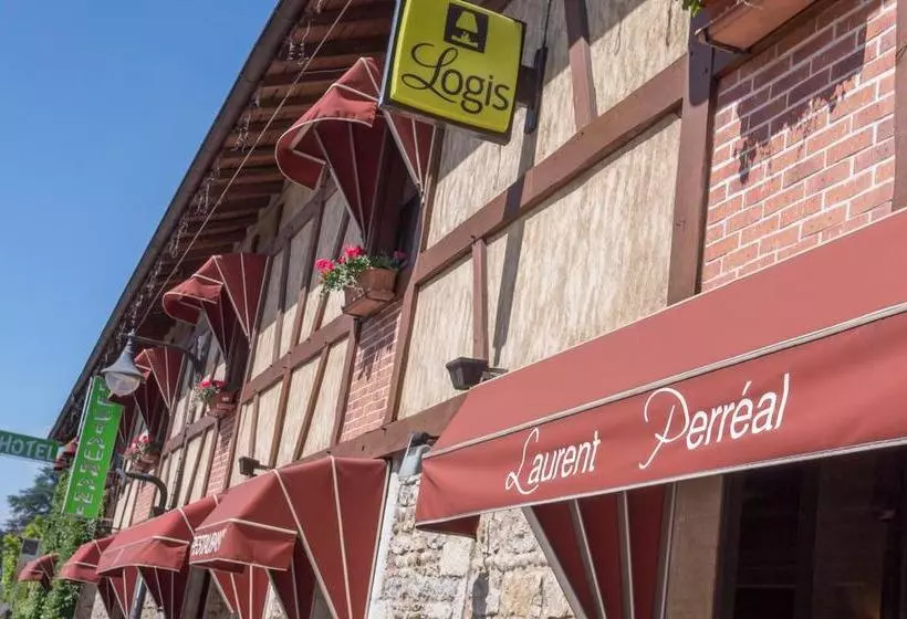 ホテル Restaurant Laurent Perreal