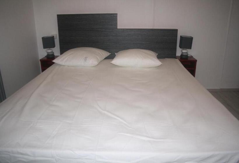 Отель Le P'tit Bouchon