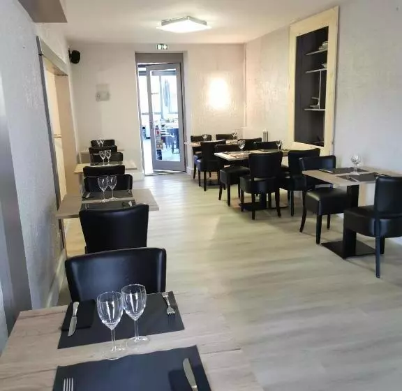 Hotelli Le P'tit Bouchon
