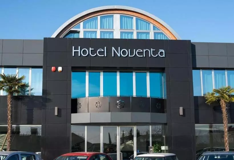 Hotelli Noventa