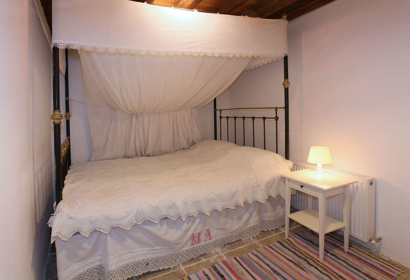 Kalopanayiotis Cottage