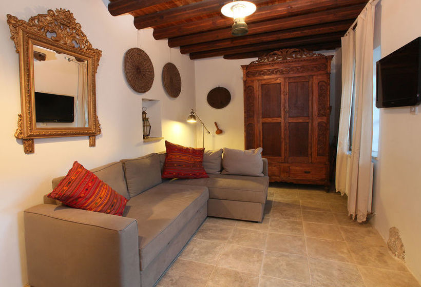 Kalopanayiotis Cottage