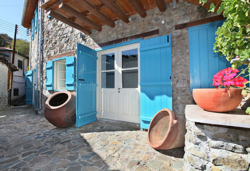 Kalopanayiotis Cottage