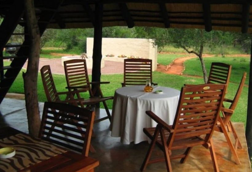 Leselo La Bontshi Lodge