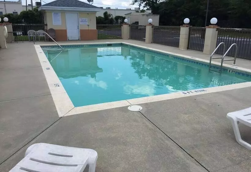 Motelli Regency Inn