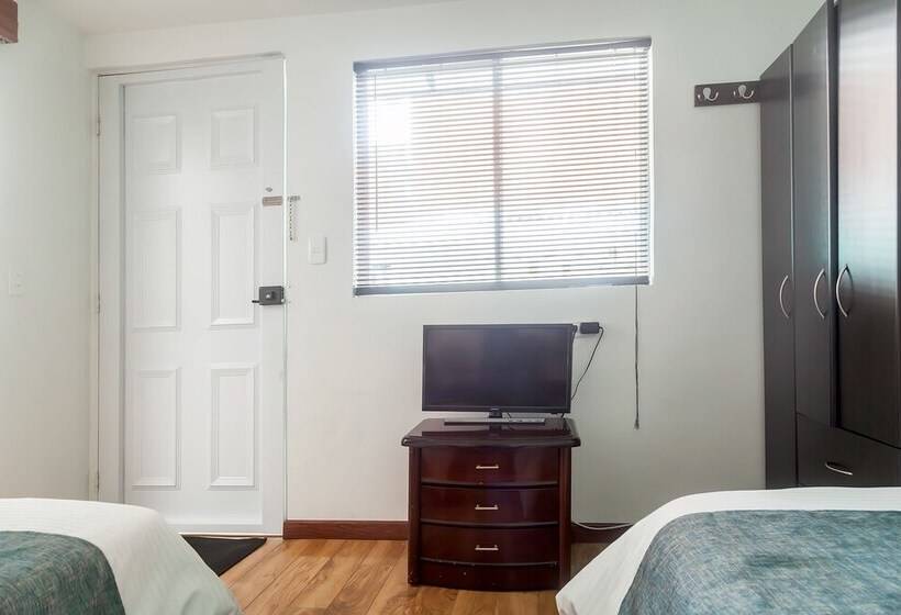 פנסיון Casa Jota