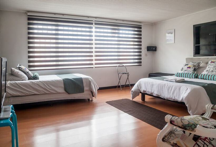 פנסיון Casa Jota