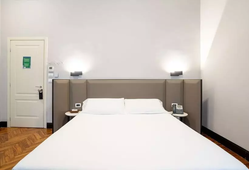 پانسیون Castello Guest House Milano