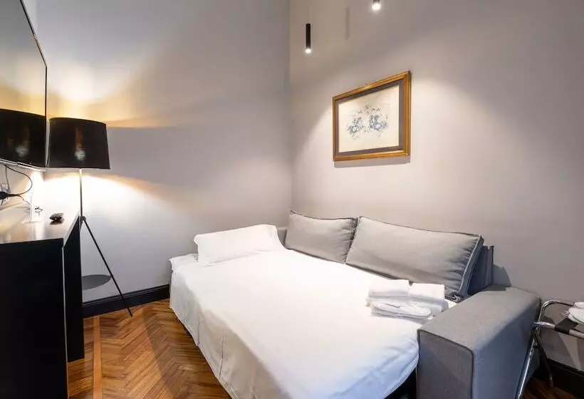 پانسیون Castello Guest House Milano