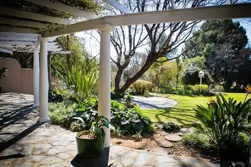 پانسیون Haldon Estates
