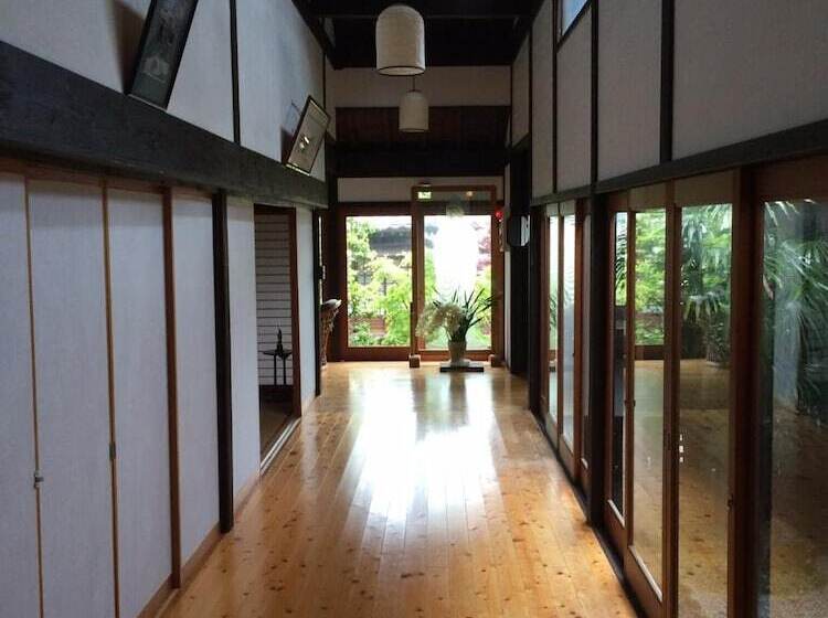 بنسيون Temple Stay Tsushima Seizanji