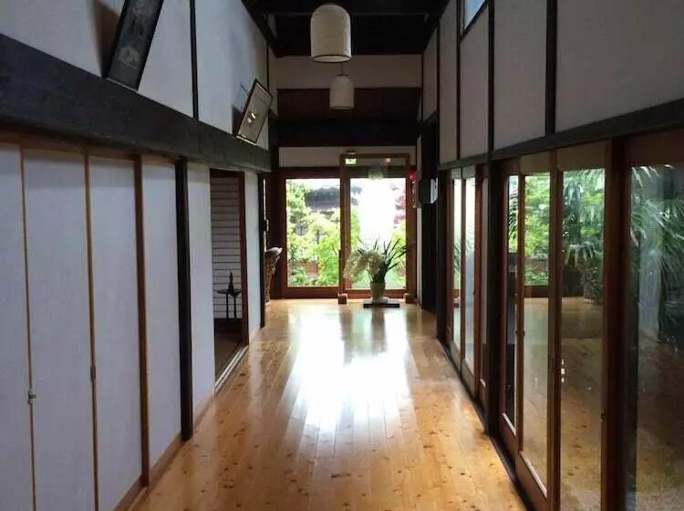 ペンション Temple Stay Tsushima Seizanji