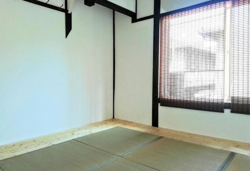 Albergue Guest House Kobako