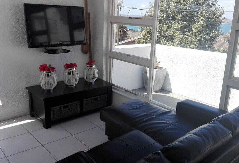 فندق صغير Saldanha Bay Lodge