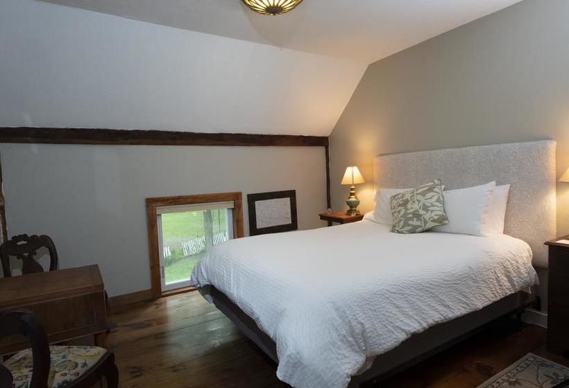 مبيت وإفطار The Karass Inn