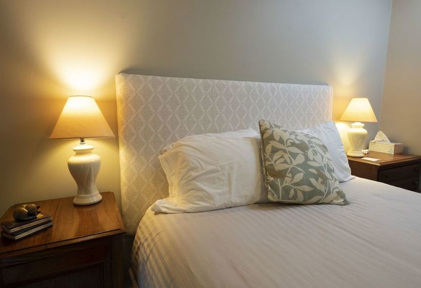 مبيت وإفطار The Karass Inn