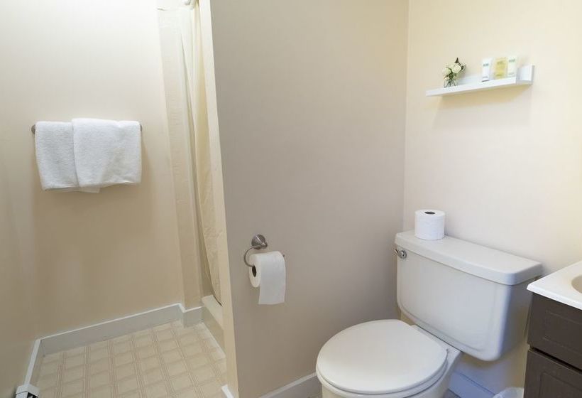 مبيت وإفطار The Karass Inn