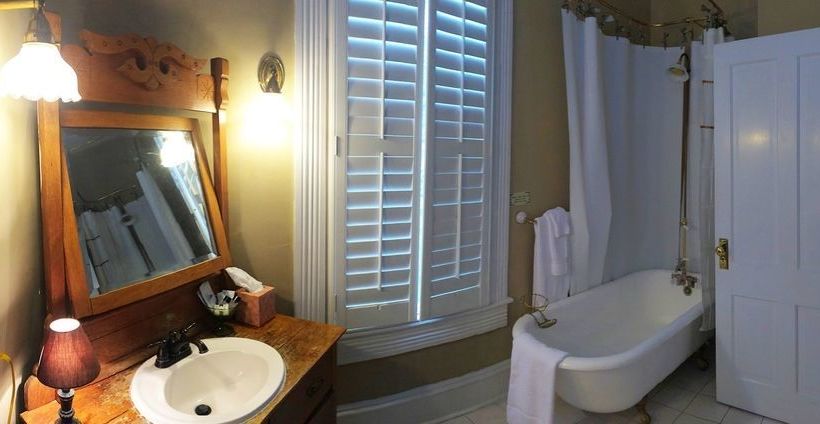 مبيت وإفطار Trowell Historic Inn