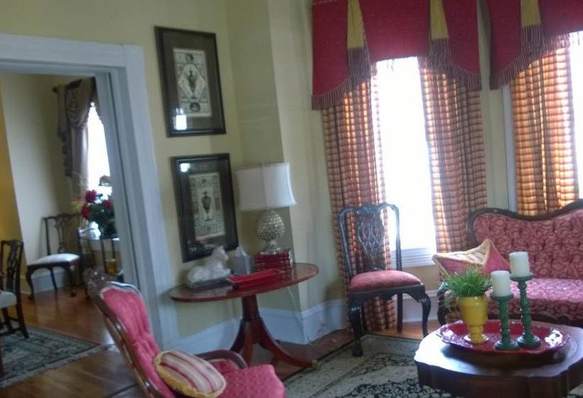 مبيت وإفطار Trowell Historic Inn