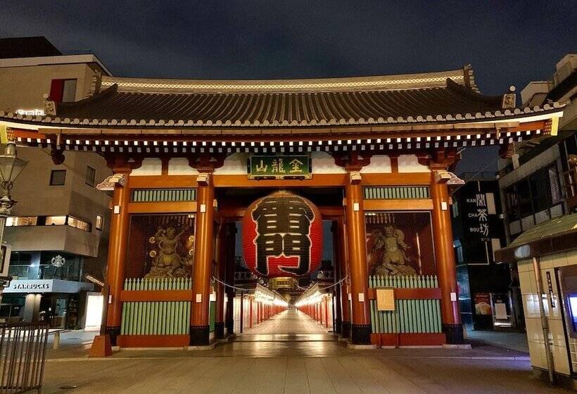 Apa Hotel Ochanomizu Ekikita