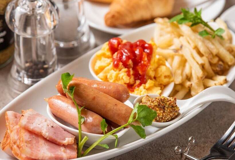 Apa Hotel Ochanomizu Ekikita