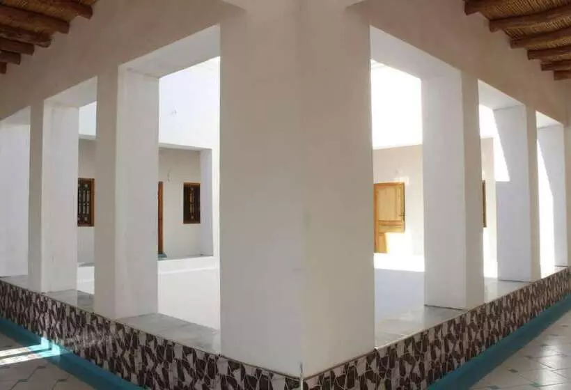 هتل Et Restaurant Riad Amodou