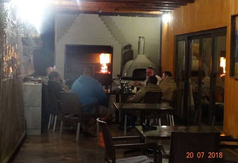 בית מלון כפרי Kwaggashoek Game Ranch