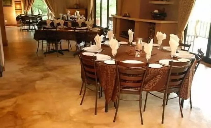ホテル Kwaggashoek Game Ranch