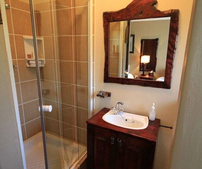 בית מלון כפרי Kwaggashoek Game Ranch