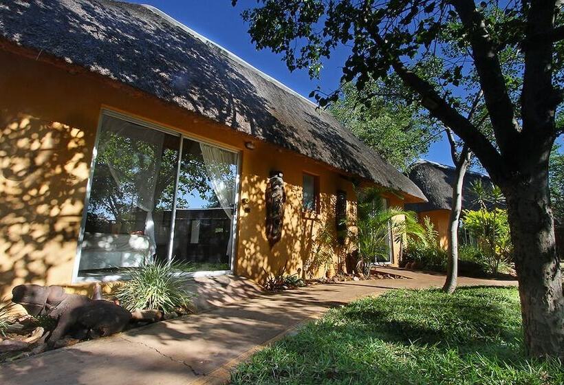 Hotelli Normann Safari Bush Lodge