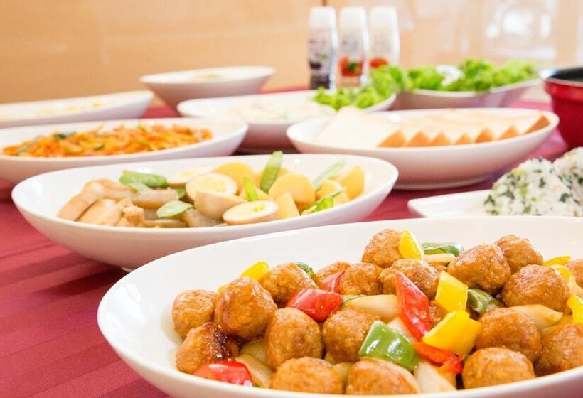 Szálloda Saga Idaimae Green